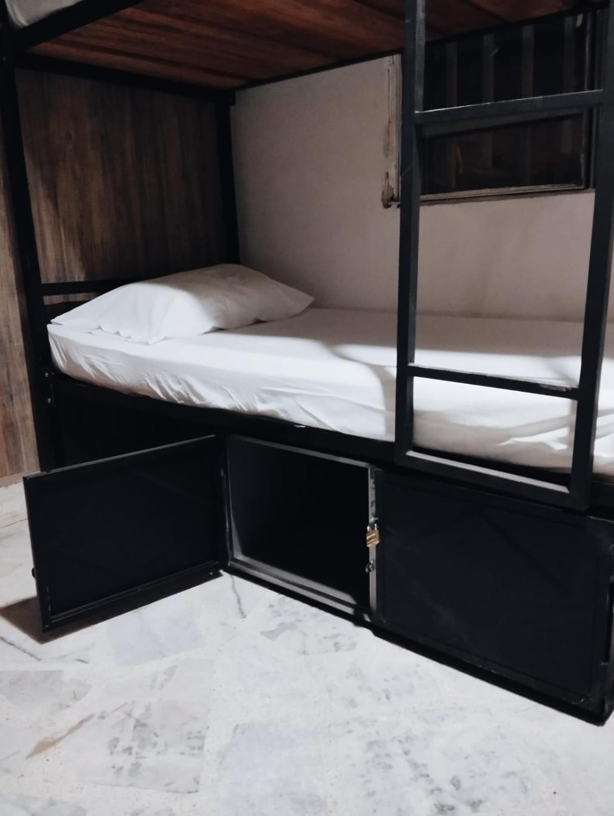 נייבה Hostal El Mohan מראה חיצוני תמונה